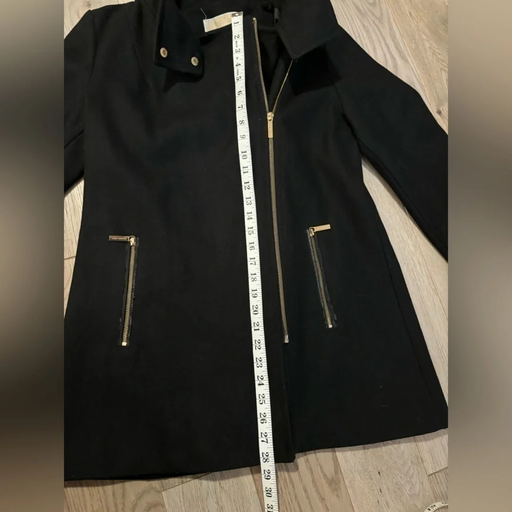 Black MICHAEL by Michael Kors Pea Coat, with gold details - size 8 - Picture 2 of 7